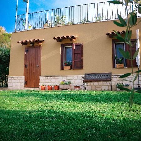Il Grifo Hotel Licata Bagian luar foto