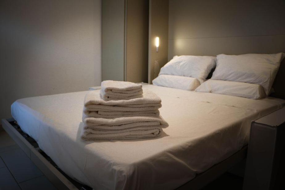 Il Grifo Hotel Licata Bagian luar foto